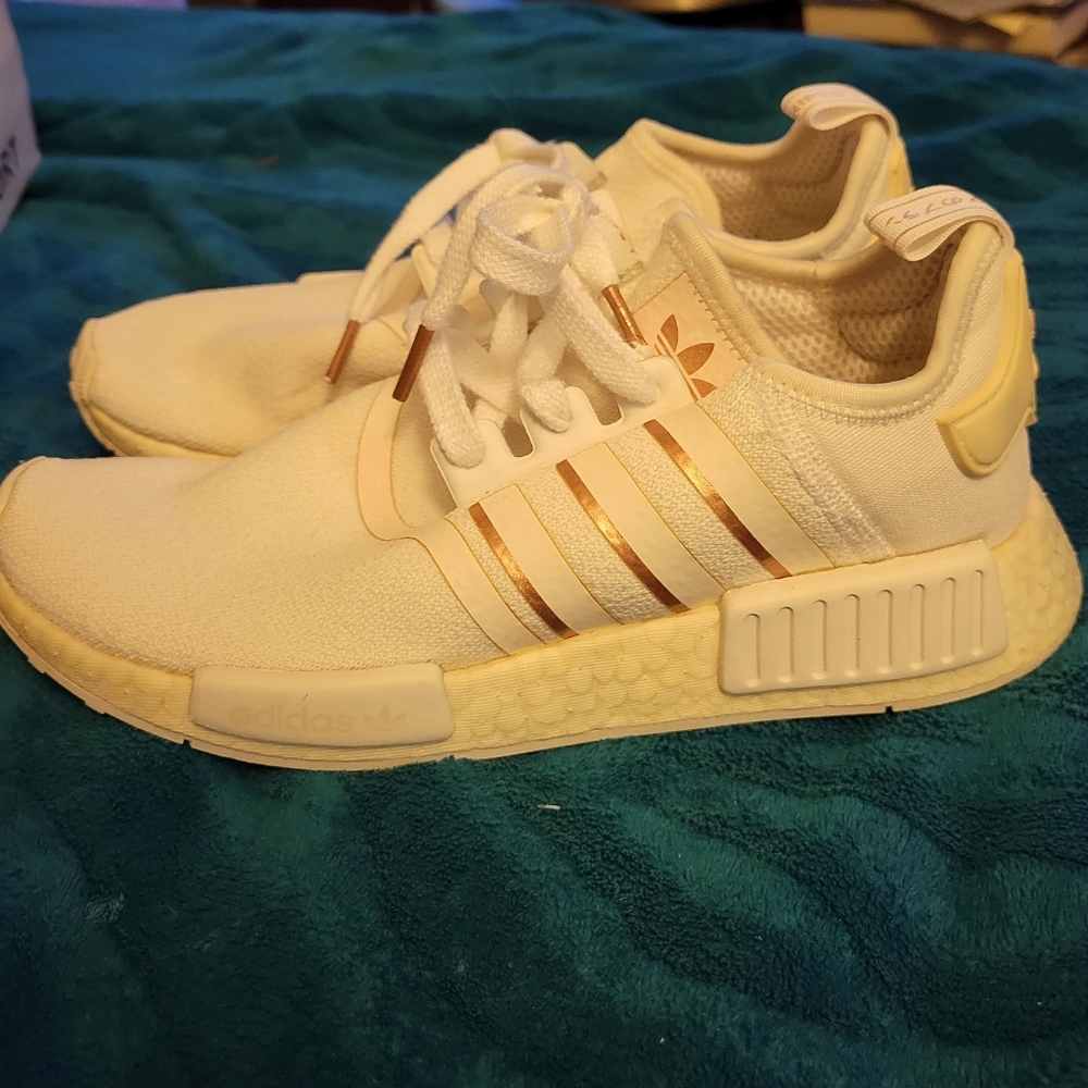 COPY - Adidas Sneakers